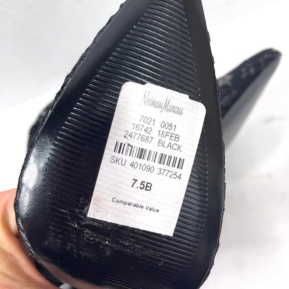 Sexy NM Chales David Player Pull-On Lace Pump - Picture 4 of 12